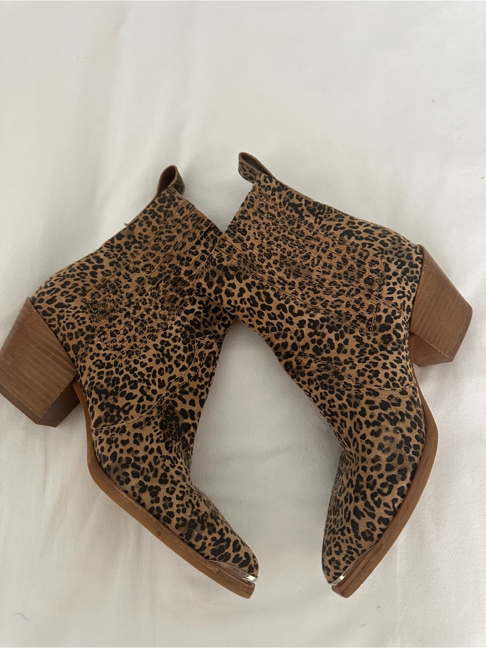 Dolce Vita Suede Animal Print Ankle Boots - Picture 4 of 5